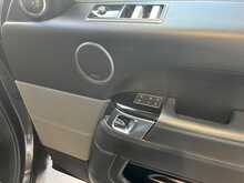 Land Rover Range Rover Sport D300 MHEV HSE Dynamic Black 