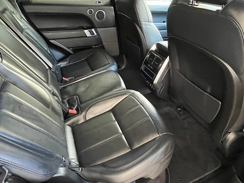 3.0 D300 MHEV HSE Dynamic Black SUV 5dr Diesel Auto 4WD Euro 6 (s/s) (300 ps)