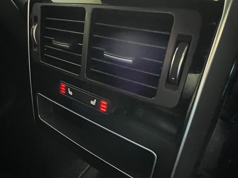3.0 D300 MHEV HSE Dynamic Black SUV 5dr Diesel Auto 4WD Euro 6 (s/s) (300 ps)