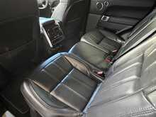 Land Rover Range Rover Sport D300 MHEV HSE Dynamic Black 