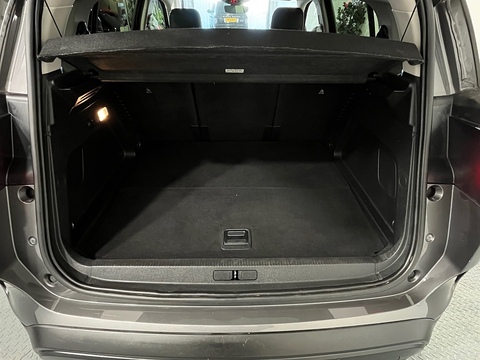 1.6 13.2kWh Shine SUV 5dr Petrol Plug-in Hybrid e-EAT8 Euro 6 (s/s) (225 ps)