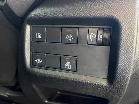 1.6 13.2kWh Shine SUV 5dr Petrol Plug-in Hybrid e-EAT8 Euro 6 (s/s) (225 ps)