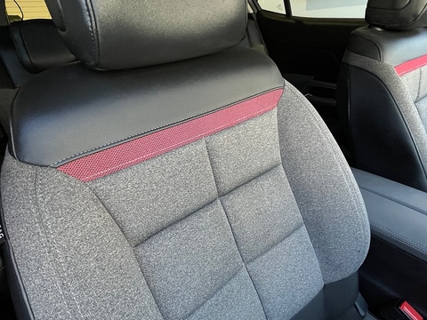 1.6 13.2kWh Shine SUV 5dr Petrol Plug-in Hybrid e-EAT8 Euro 6 (s/s) (225 ps)