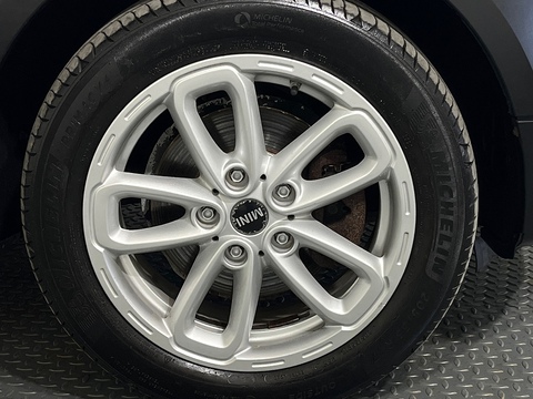 1.6 Cooper D SUV 5dr Diesel Manual ALL4 Euro 6 (s/s) (112 ps)