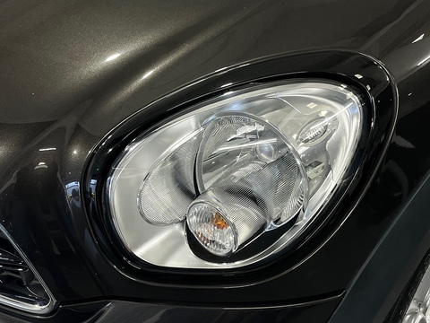 1.6 Cooper D SUV 5dr Diesel Manual ALL4 Euro 6 (s/s) (112 ps)