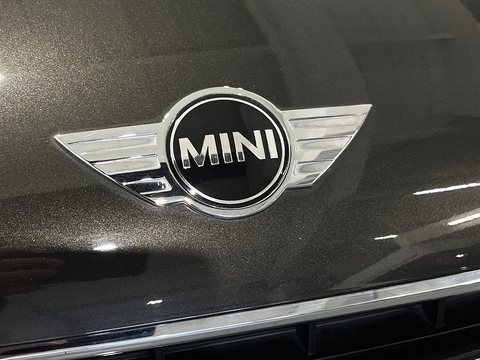 1.6 Cooper D SUV 5dr Diesel Manual ALL4 Euro 6 (s/s) (112 ps)