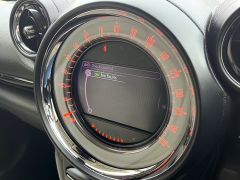 1.6 Cooper D SUV 5dr Diesel Manual ALL4 Euro 6 (s/s) (112 ps)