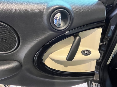 1.6 Cooper D SUV 5dr Diesel Manual ALL4 Euro 6 (s/s) (112 ps)