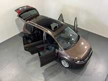 Volkswagen Touran TDI SE 