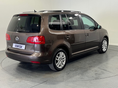 1.6 TDI SE MPV 5dr Diesel DSG Euro 5 (105 ps)