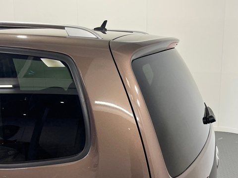 1.6 TDI SE MPV 5dr Diesel DSG Euro 5 (105 ps)