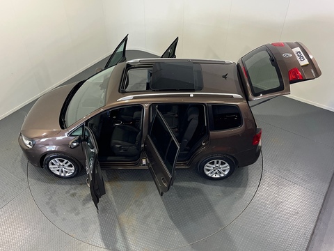 1.6 TDI SE MPV 5dr Diesel DSG Euro 5 (105 ps)