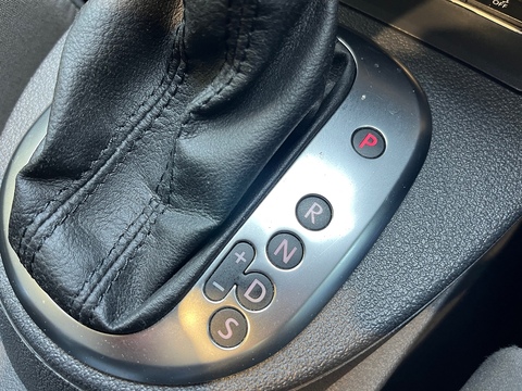1.6 TDI SE MPV 5dr Diesel DSG Euro 5 (105 ps)