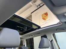 Volkswagen Touran TDI SE 