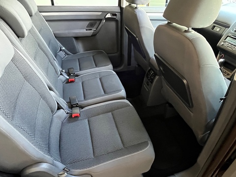 1.6 TDI SE MPV 5dr Diesel DSG Euro 5 (105 ps)
