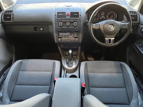 1.6 TDI SE MPV 5dr Diesel DSG Euro 5 (105 ps)