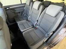 Volkswagen Touran TDI SE 