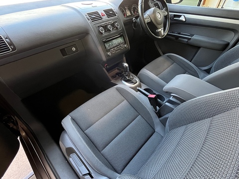 1.6 TDI SE MPV 5dr Diesel DSG Euro 5 (105 ps)