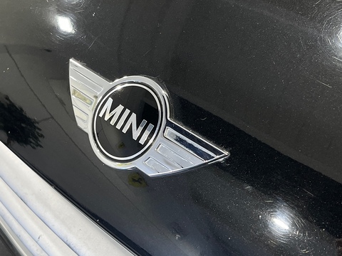 1.6 Cooper SUV 5dr Petrol Manual Euro 5 (s/s) (122 ps)