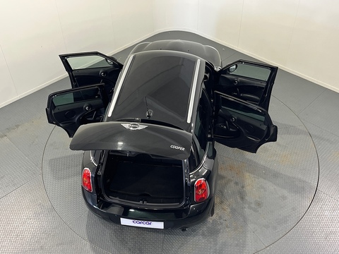 1.6 Cooper SUV 5dr Petrol Manual Euro 5 (s/s) (122 ps)