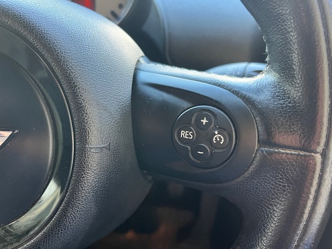 1.6 Cooper SUV 5dr Petrol Manual Euro 5 (s/s) (122 ps)