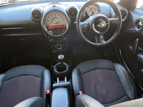 1.6 Cooper SUV 5dr Petrol Manual Euro 5 (s/s) (122 ps)