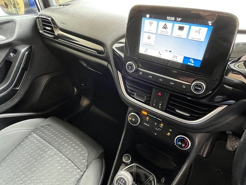 1.5 TDCi Zetec Hatchback 5dr Diesel Manual Euro 6 (s/s) (85 ps)
