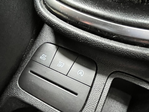 1.5 TDCi Zetec Hatchback 5dr Diesel Manual Euro 6 (s/s) (85 ps)