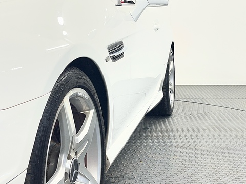 2.1 SLK250d AMG Sport Convertible 2dr Diesel G-Tronic Euro 6 (s/s) (204 ps)