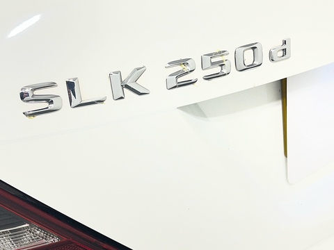 2.1 SLK250d AMG Sport Convertible 2dr Diesel G-Tronic Euro 6 (s/s) (204 ps)
