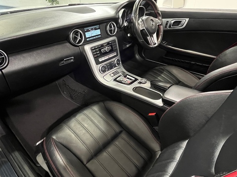 2.1 SLK250d AMG Sport Convertible 2dr Diesel G-Tronic Euro 6 (s/s) (204 ps)