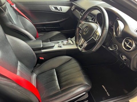 2.1 SLK250d AMG Sport Convertible 2dr Diesel G-Tronic Euro 6 (s/s) (204 ps)