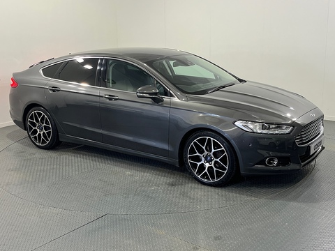 2.0T EcoBoost Titanium Hatchback 5dr Petrol Auto Euro 6 (s/s) (240 ps)