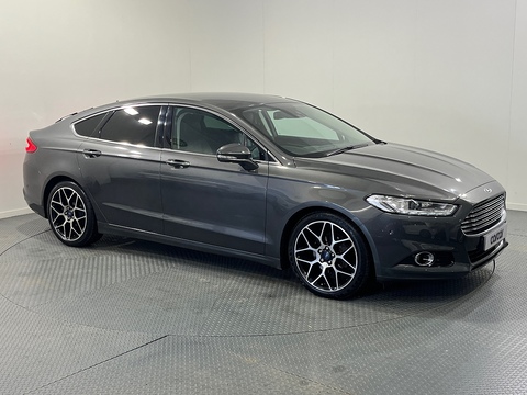 2.0T EcoBoost Titanium Hatchback 5dr Petrol Auto Euro 6 (s/s) (240 ps)