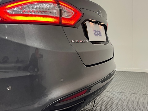 2.0T EcoBoost Titanium Hatchback 5dr Petrol Auto Euro 6 (s/s) (240 ps)