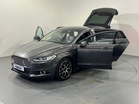 2.0T EcoBoost Titanium Hatchback 5dr Petrol Auto Euro 6 (s/s) (240 ps)