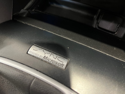 2.0T EcoBoost Titanium Hatchback 5dr Petrol Auto Euro 6 (s/s) (240 ps)
