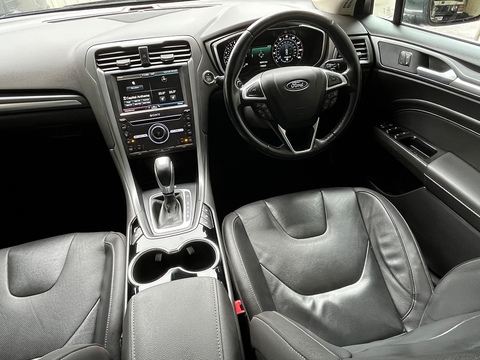 2.0T EcoBoost Titanium Hatchback 5dr Petrol Auto Euro 6 (s/s) (240 ps)