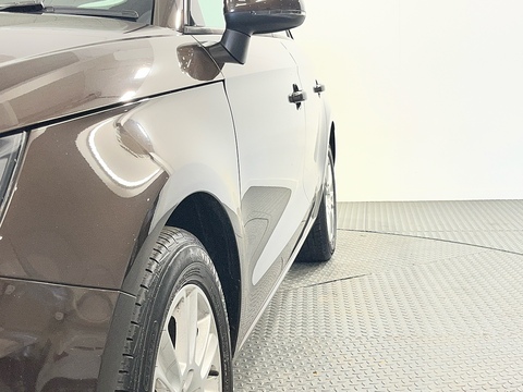 1.6 TDI SE Sportback 5dr Diesel Manual Euro 5 (s/s) (105 ps)