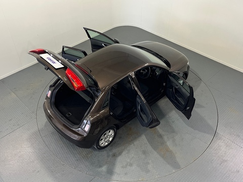 1.6 TDI SE Sportback 5dr Diesel Manual Euro 5 (s/s) (105 ps)