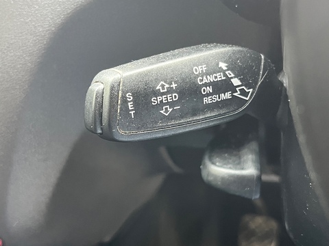 1.6 TDI SE Sportback 5dr Diesel Manual Euro 5 (s/s) (105 ps)