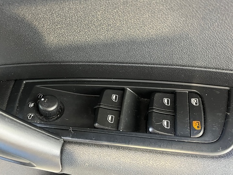 1.6 TDI SE Sportback 5dr Diesel Manual Euro 5 (s/s) (105 ps)