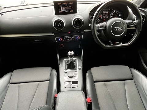 2.0 TDI S line Hatchback 3dr Diesel Manual Euro 6 (s/s) (Nav) (150 ps)