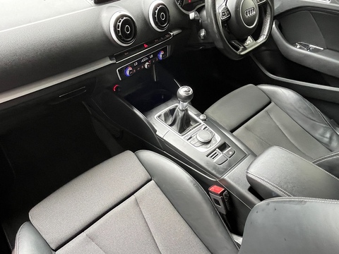 2.0 TDI S line Hatchback 3dr Diesel Manual Euro 6 (s/s) (Nav) (150 ps)