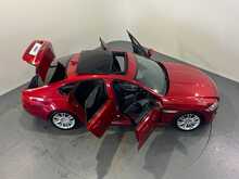 Jaguar XF d R-Sport 