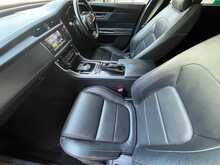 Jaguar XF d R-Sport 