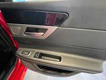 Jaguar XF d R-Sport 