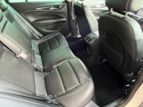 1.5i Turbo Elite Nav Sports Tourer 5dr Petrol Manual Euro 6 (s/s) (165 ps)