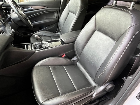 1.5i Turbo Elite Nav Sports Tourer 5dr Petrol Manual Euro 6 (s/s) (165 ps)