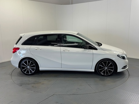 1.8 B200 CDI BlueEfficiency Sport MPV 5dr Diesel 7G-DCT Euro 5 (s/s) (136 ps)
